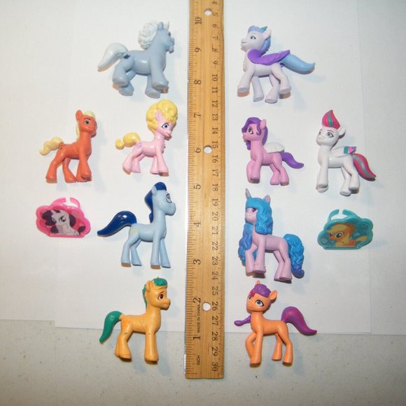 My Little Pony: A New Generation Party Favors Goody Bag Fillers Set of 12! - Picture 3 of 5